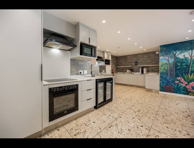 1 BEDROOM APARTMENT FOR SALE IN STELLENBOSCH CENTRAL